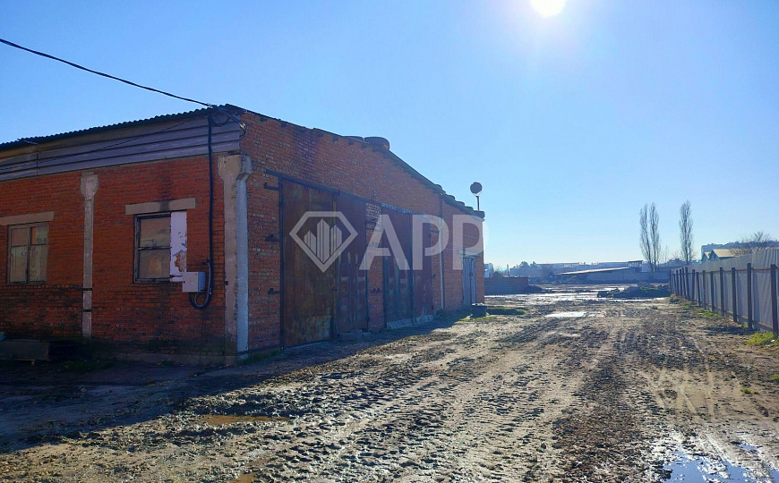 Сдам складское помещение, 552 м² фото