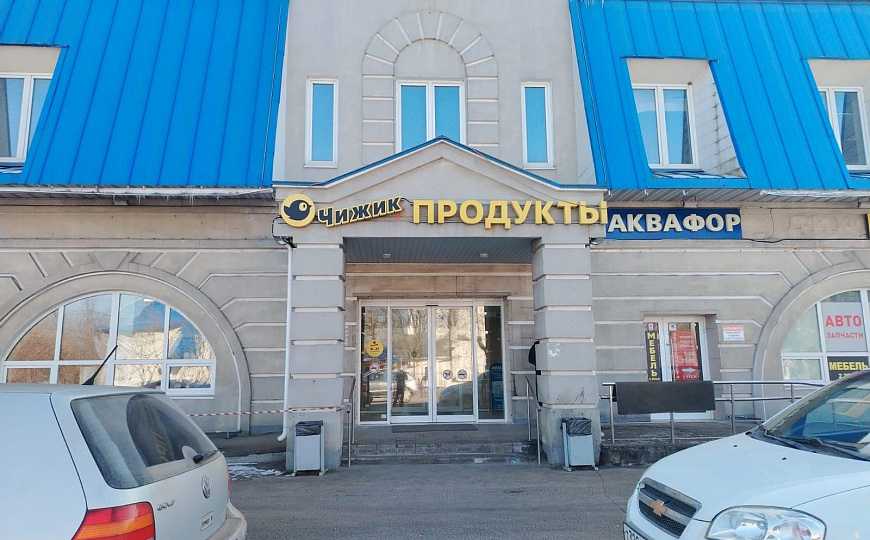 Сдам помещение от 20 м² с зоной разгрузки и подъёмником фото