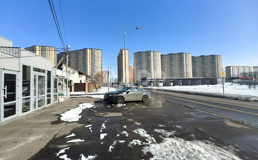 Сдам отдельно стоящее здание, 300 м² фото