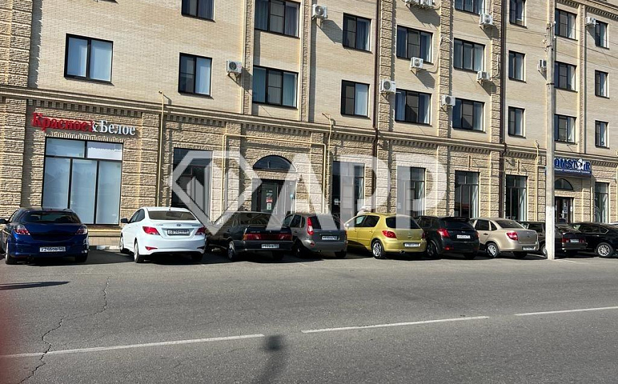 Сдам помещение свободного назначения, 92 м². фото