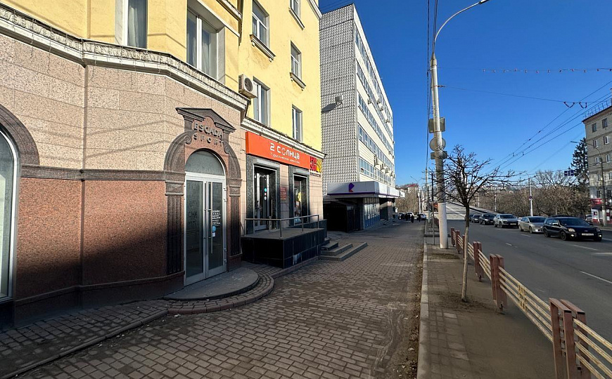Сдам помещение свободного назначения, 136 м² фото