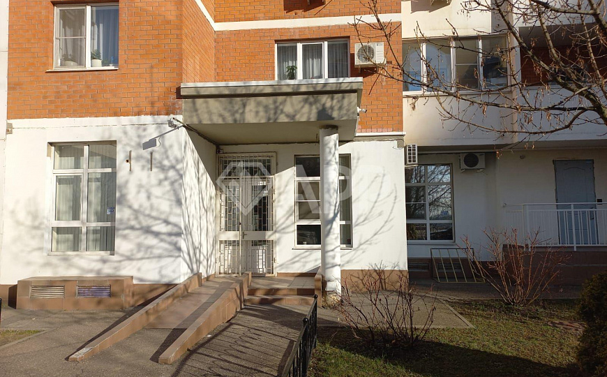 Сдаю помещение свободного назначения, 140 м² фото