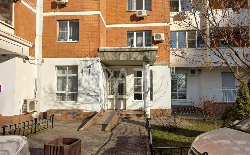 Сдаю помещение свободного назначения, 140 м² фото