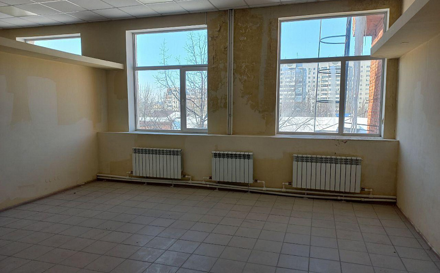 Сдам отдельно стоящее здание, 420 м² фото