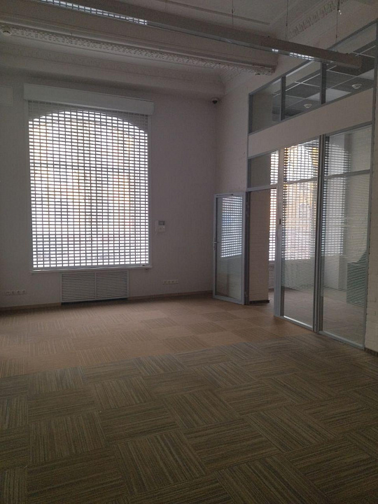 Сдам помещение свободного назначения, 187,7 м² фото