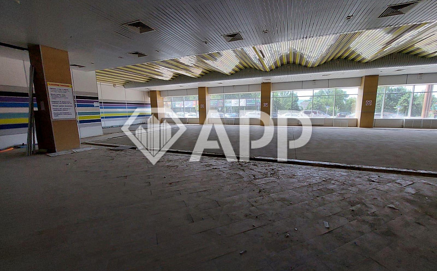 Сдам помещение свободного назначения, 800 м² фото
