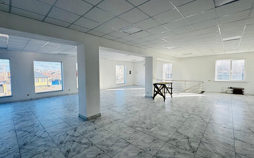 Здание под кафе, магазин, офис 299,9 м² фото