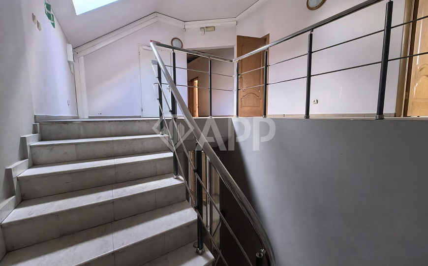 Продам отдельно стоящее здание, 550 м² фото