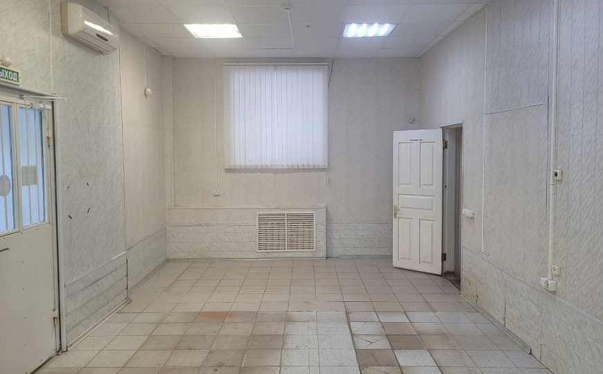 Свободного назначения с трафиком, 90 м² фото