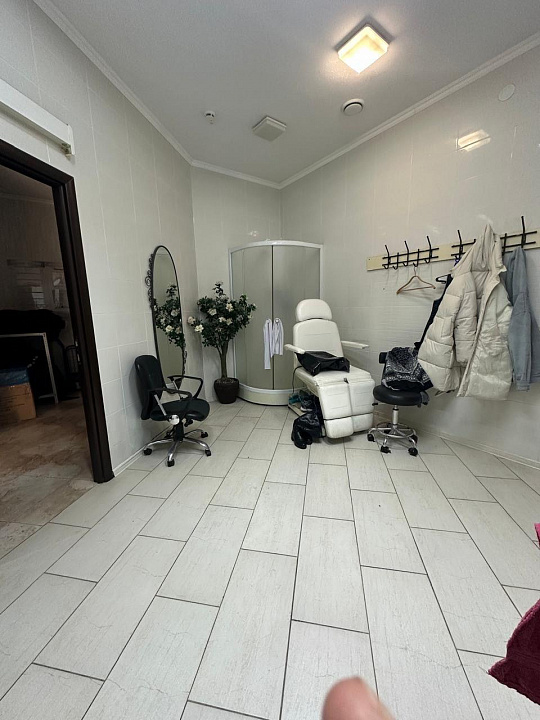 Сдам помещение свободного назначения, 354 м² фото