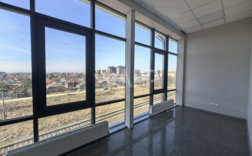 Сдам офисное помещение, 730 м² фото