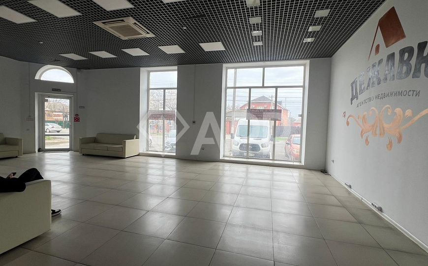 Сдам помещение свободного назначения, 80 м². От 14 до 150 м².  фото