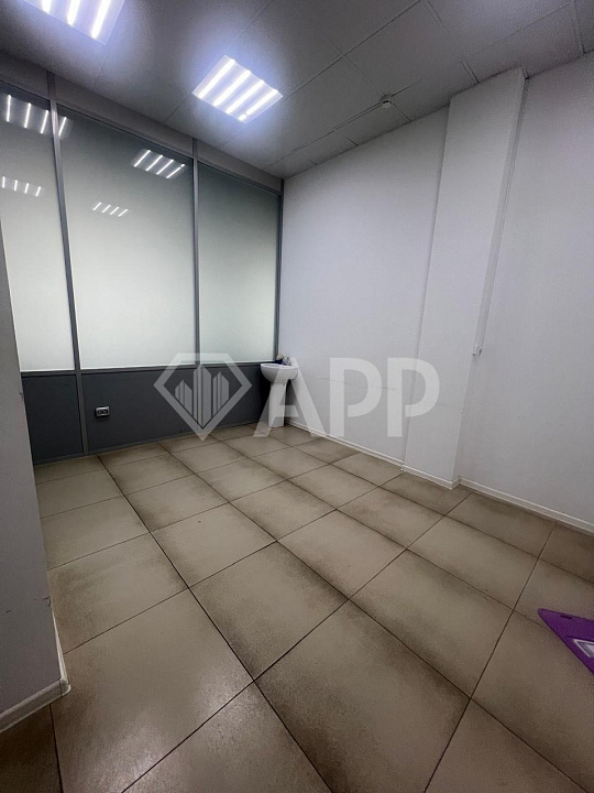 Сдам помещение свободного назначения, 80 м². От 14 до 150 м².  фото