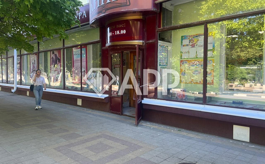 Сдам помещение свободного назначения, 130 м² фото