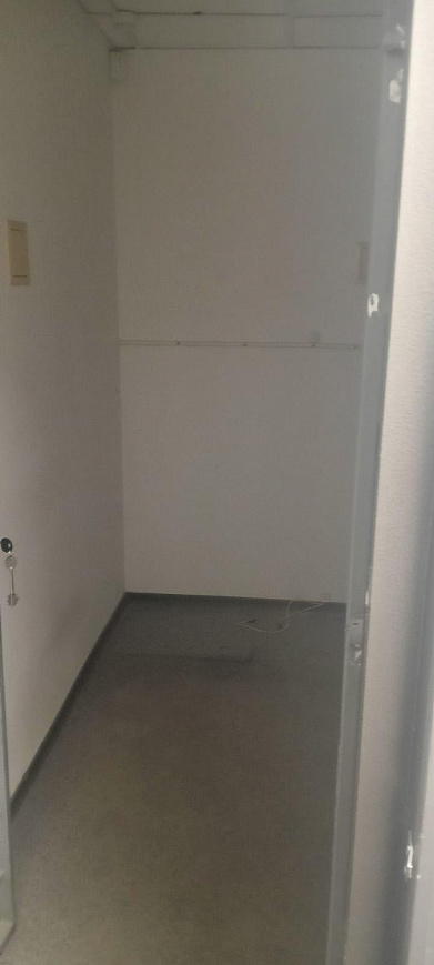 Помещение с большими витринами на трафике, 228,2 м² фото