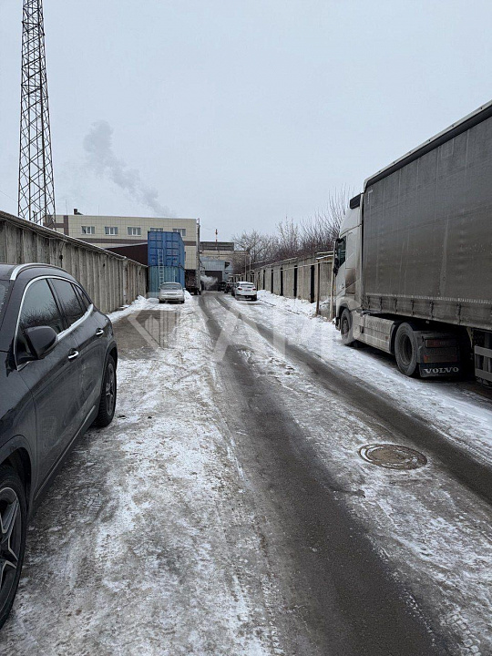 Теплый склад на Журналистов фото