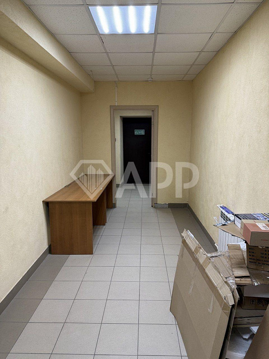 Теплый склад на Журналистов фото