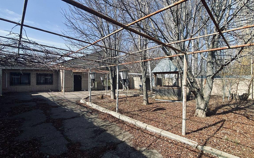 База, 3 148 м² фото