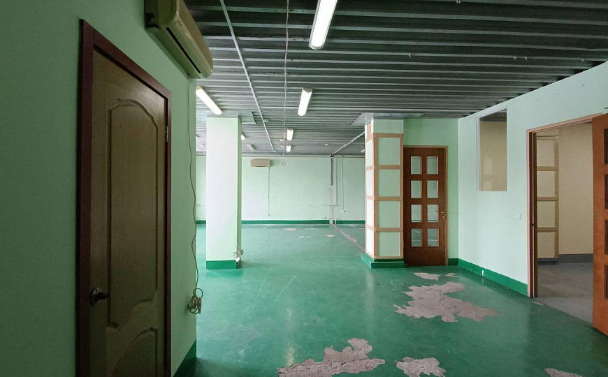 Сдам помещение свободного назначения, 300 м² фото