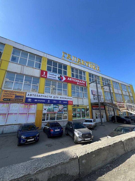 Сдается секция 38м2 в ТЦ Галактика фото