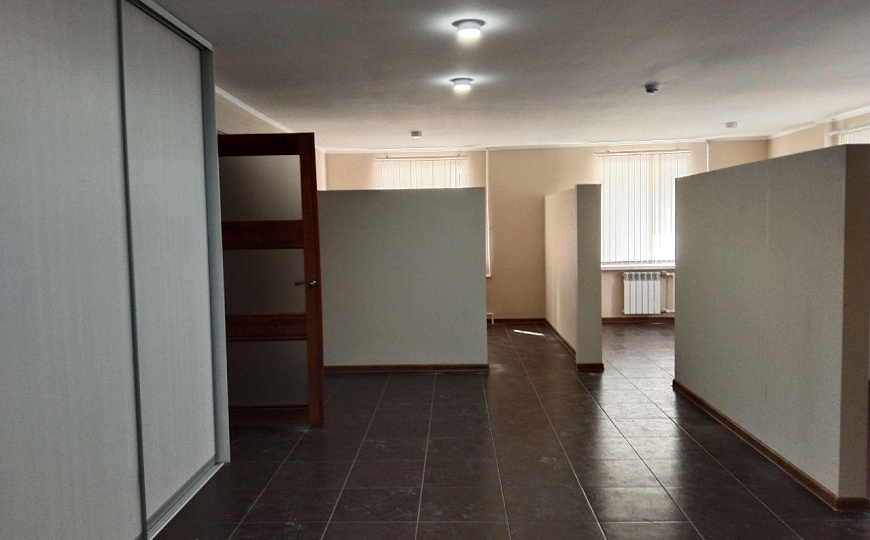 Продам помещение, 181 м2 фото