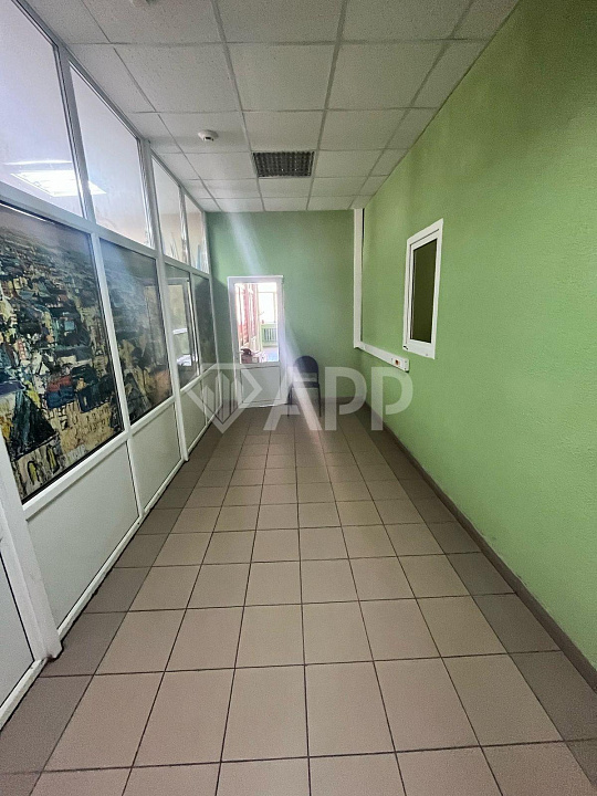 Сдам помещение свободного назначения, 357 м² фото