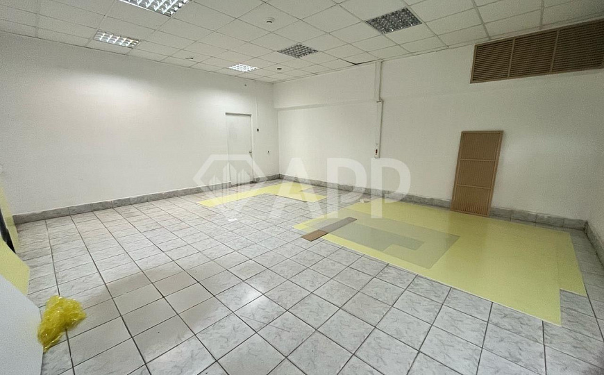 Сдам помещение свободного назначения, 357 м² фото