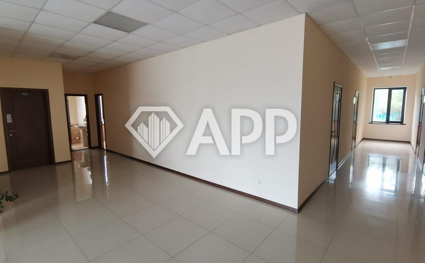 Продам бизнес-центр/офисный центр, 1 554 м² фото