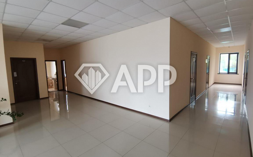 Продам бизнес-центр/офисный центр, 1 554 м² фото