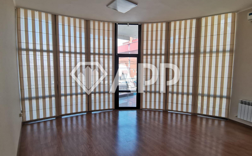 Продам бизнес-центр/офисный центр, 1 554 м² фото