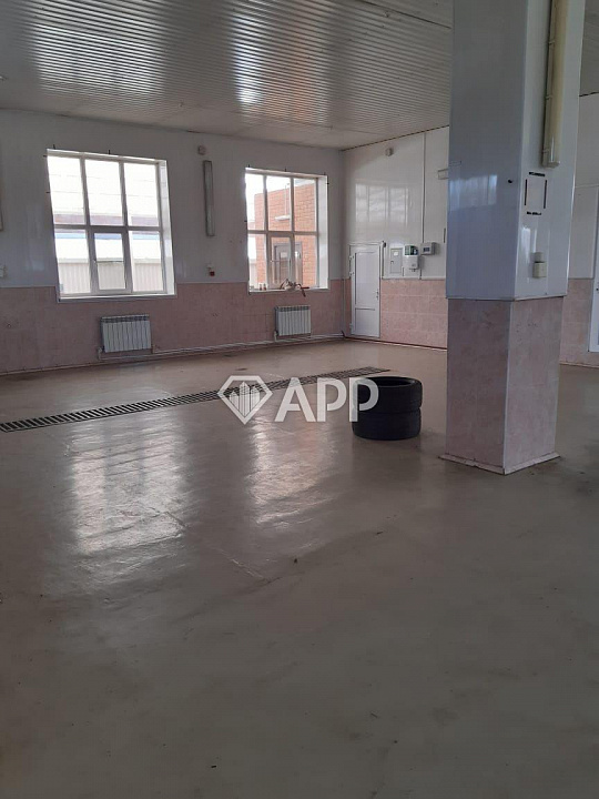 Сдам помещение свободного назначения, 230 м². С возможностью увеличения до 400 м² фото