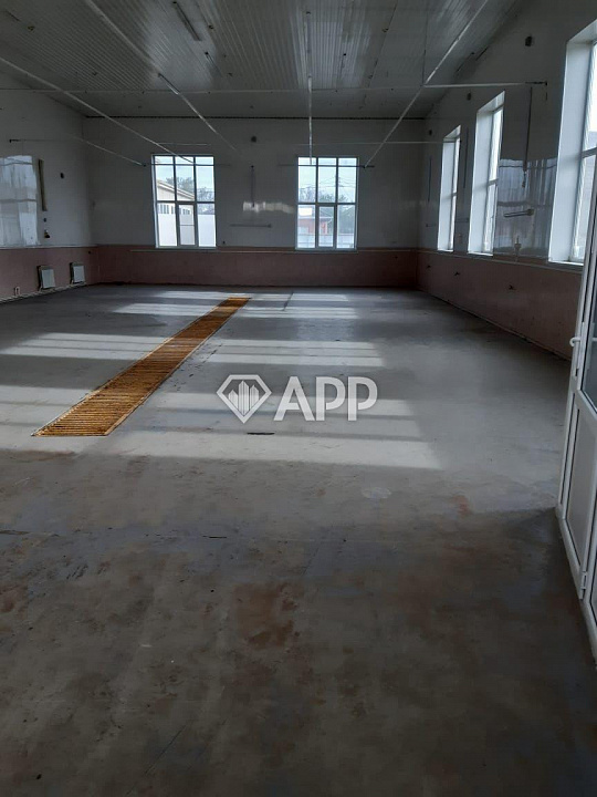 Сдам помещение свободного назначения, 230 м². С возможностью увеличения до 400 м² фото