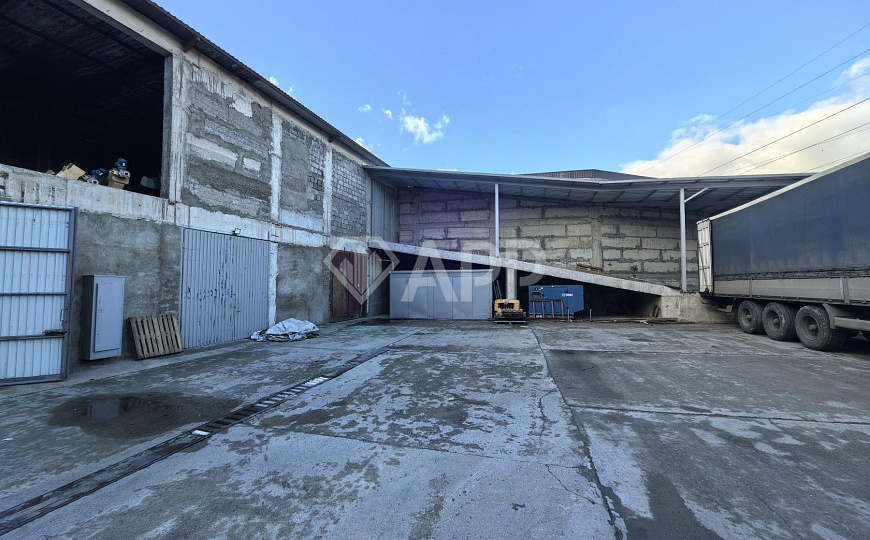 Продам складское помещение, 4 200 м² фото