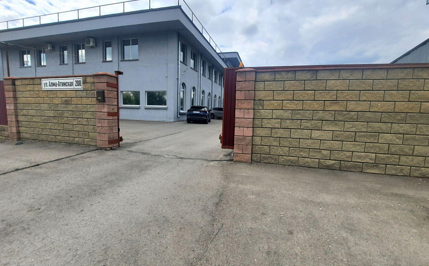 Сдам отдельно стоящее здание, 2 398 м² фото