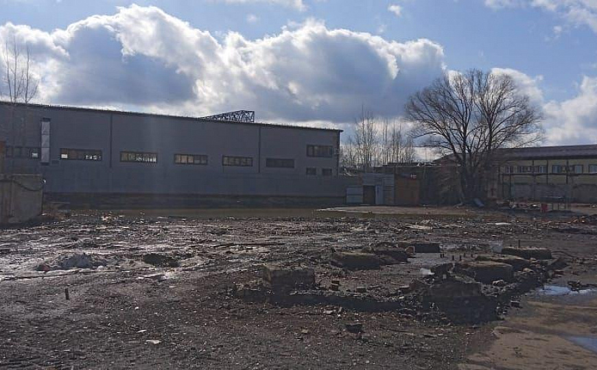 Продам базу с земельным участком фото