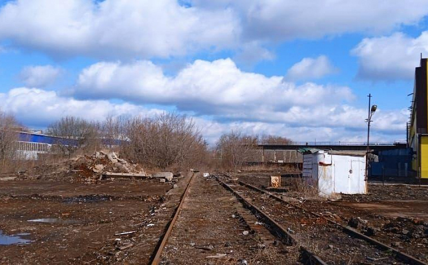 Продам базу с земельным участком фото