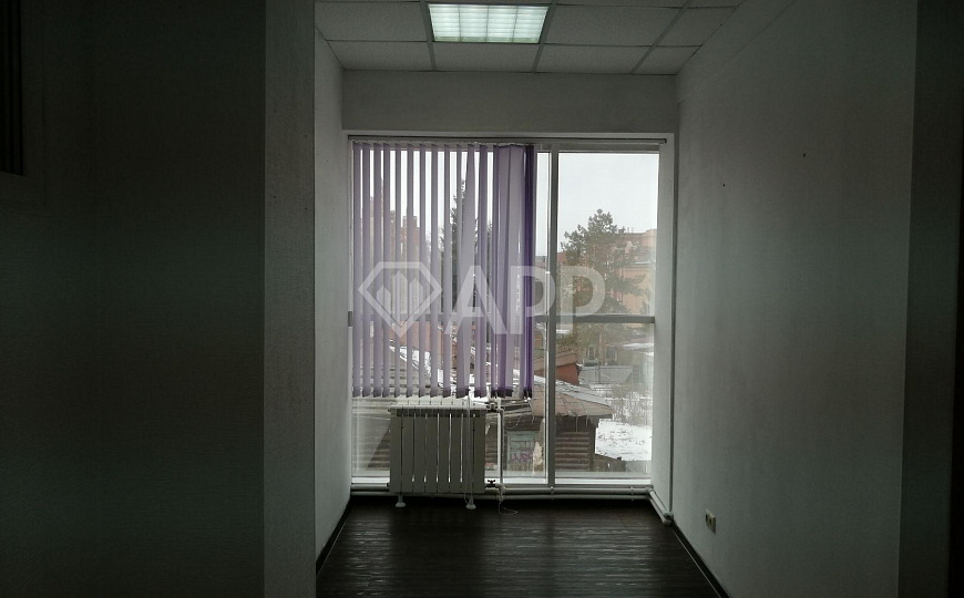 Сдам офисное помещение в центре, 47,5 м² фото