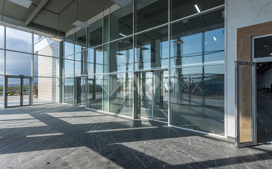 Сдам торговый центр, 1830 м² фото