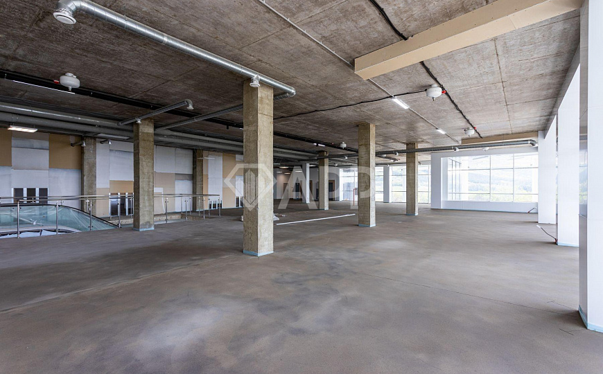 Сдам торговый центр, 1830 м² фото