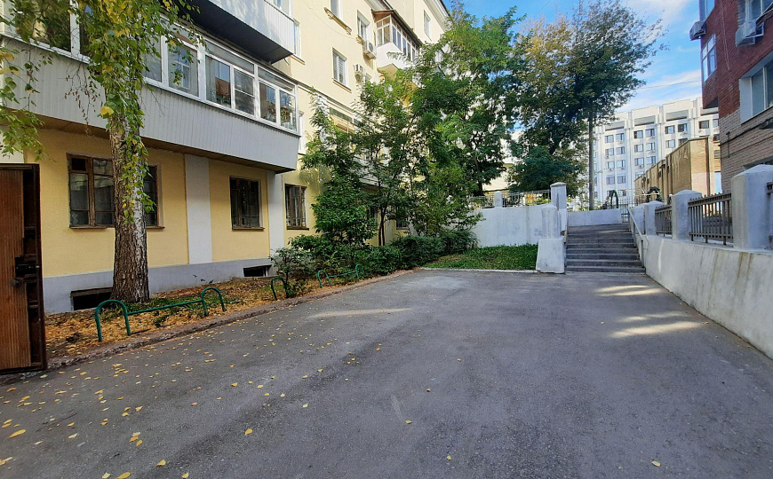 Продам офисные помещения фото