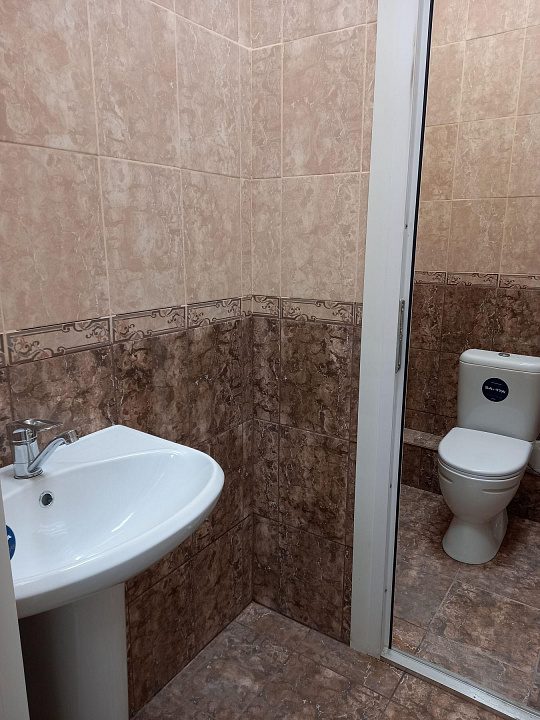 Помещение свободного назначения  218,6 м² фото
