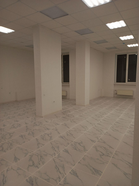 Помещение свободного назначения  218,6 м² фото