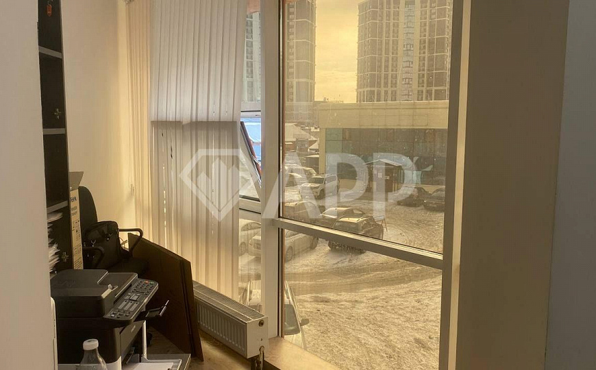 Сдам бизнес-центр/офисный центр, 215,2 м² фото