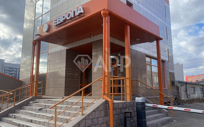 Сдам бизнес-центр/офисный центр, 215,2 м² фото