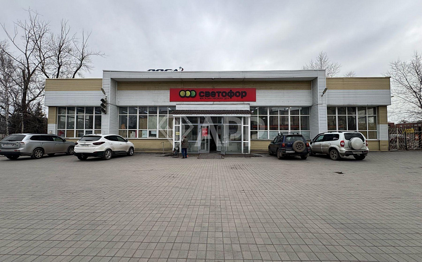 Здание с сетевым арендатором, 700 м² фото