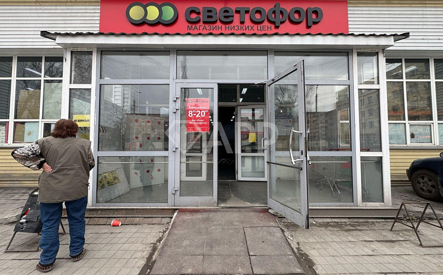 Здание с сетевым арендатором, 700 м² фото