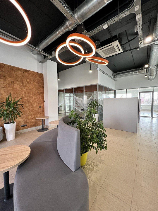 Сдам бизнес-центр/офисный центр, 120 м² фото