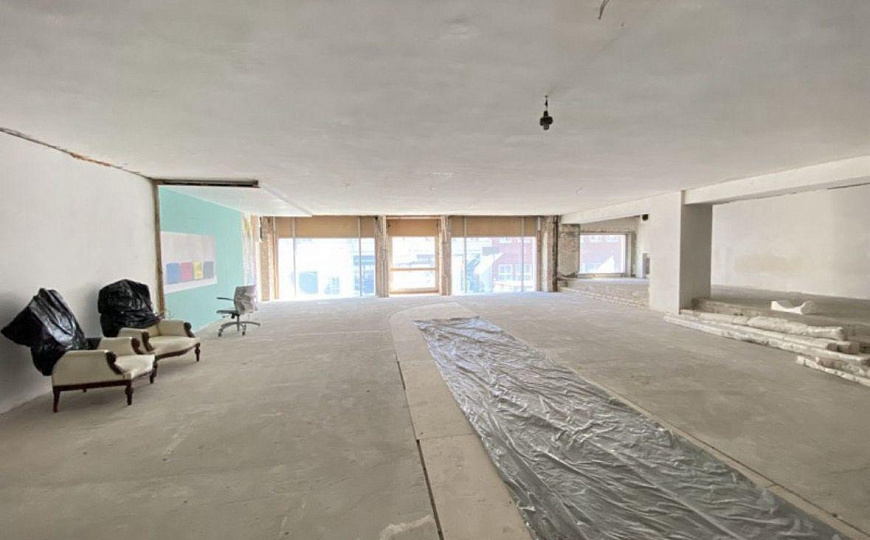 Помещение на 1 линии ул. Молодогвардейской, 380 м² фото