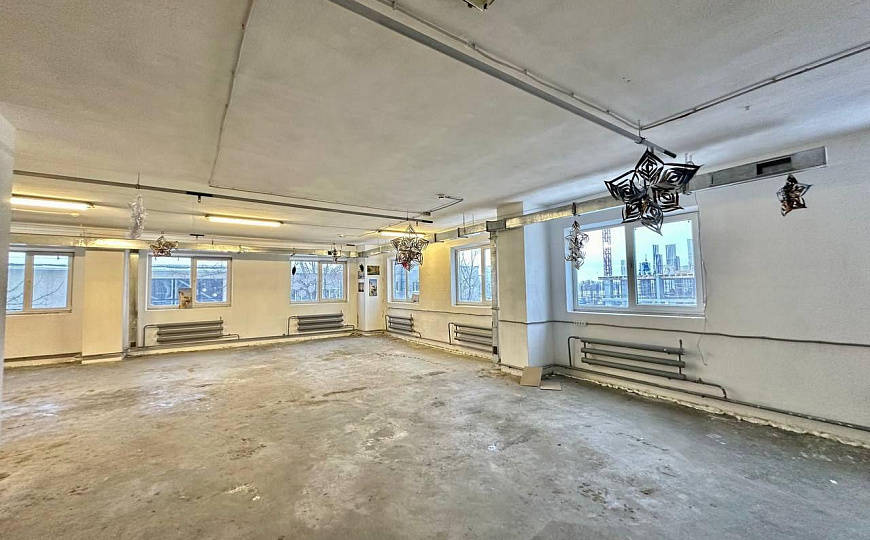 Сдам помещение свободного назначения, 400 м² фото