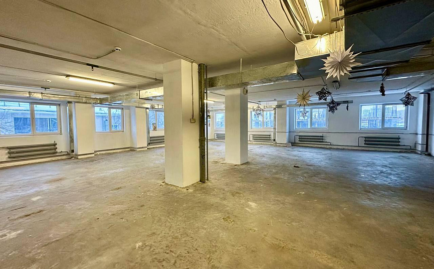 Сдам помещение свободного назначения, 400 м² фото